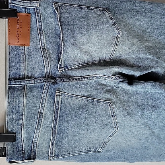 Lucky Brand Mid Rise Skinny Ava Denim Jeans Women Sz 10/30 Distressed Light Blue - Picture 4 of 12